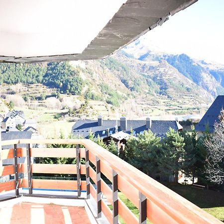 Saliecho Acogedor Apartamento Jardin Y Piscina Sallent de Gállego Buitenkant foto